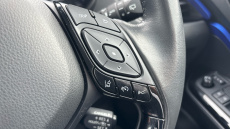 Toyota C-HR 2.0 Hybrid Dynamic 5dr CVT Hybrid Hatchback